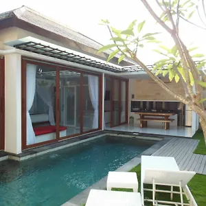 Villa Hk Bali, Legian